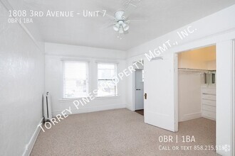 Building Photo - Bright Studio in Banker's Hill ~ All Major...