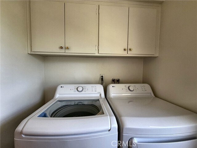 Building Photo - 28845 Briarhurst Dr