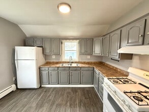 Building Photo - 1245 19th St