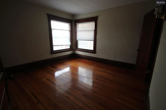 Building Photo - 753 Academy St