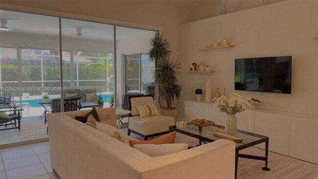 Building Photo - 165 Cypress Trce