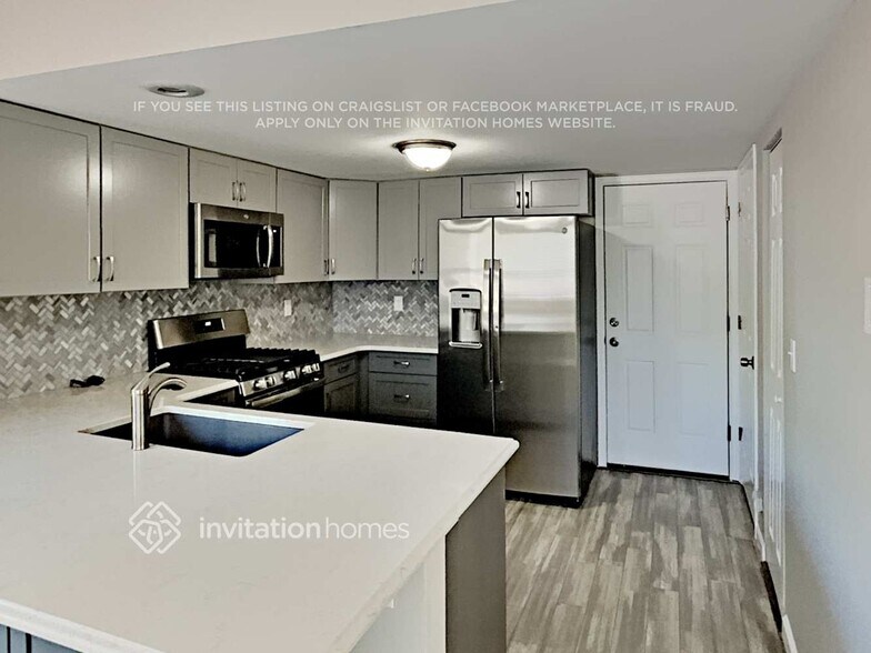 Building Photo - 2113 Beacham Dr