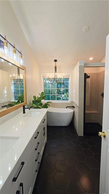 Building Photo - 3390 Northcliff Dr