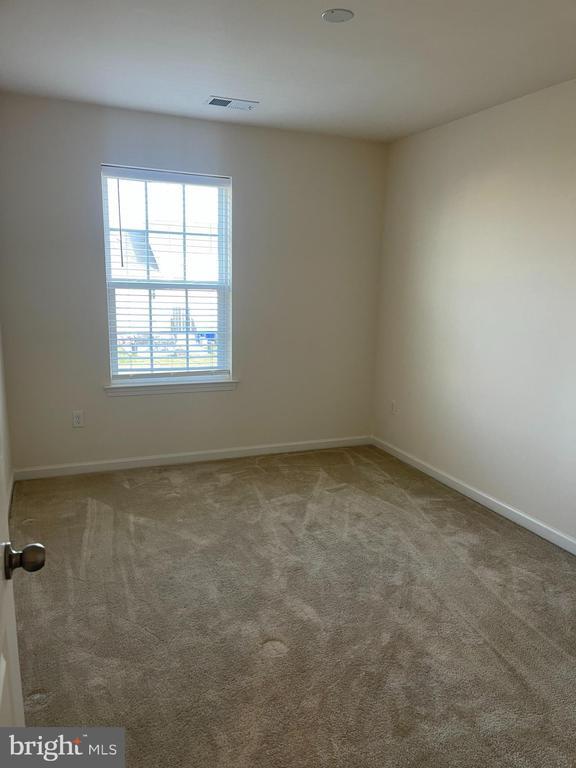 Building Photo - 241 Rossnakill Rd