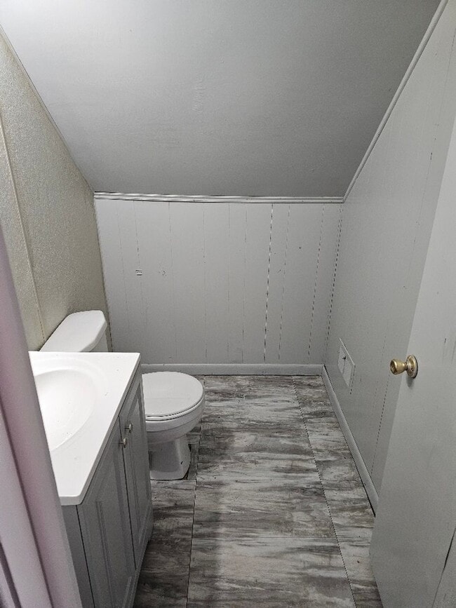 Building Photo - 12505 Laing St