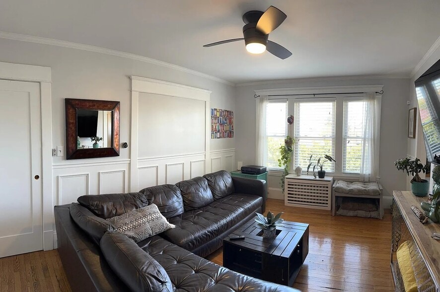 Building Photo - 24 Lawler St