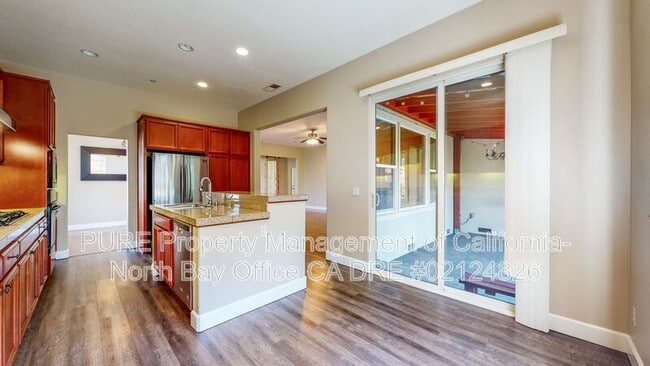 Building Photo - 8744 Merlot Way