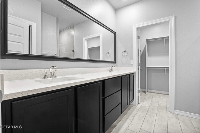 Building Photo - 11133 Blazing Star Pl