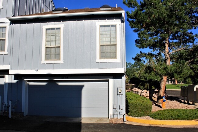 Building Photo - 6990 Los Reyes Cir