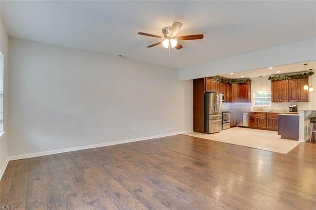 Building Photo - 1477 Morgan Dr