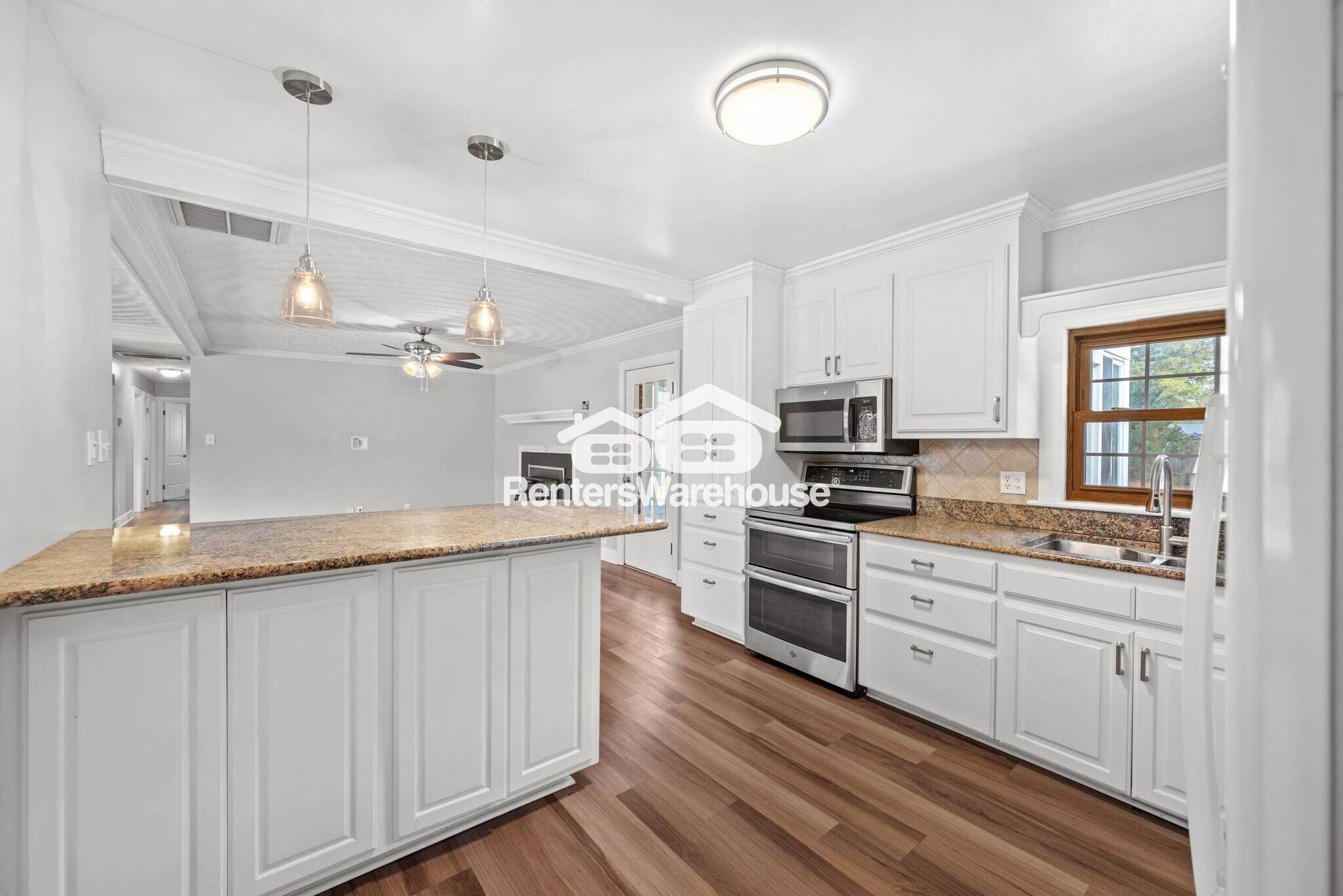 Building Photo - 3217 Foxgrove Ln