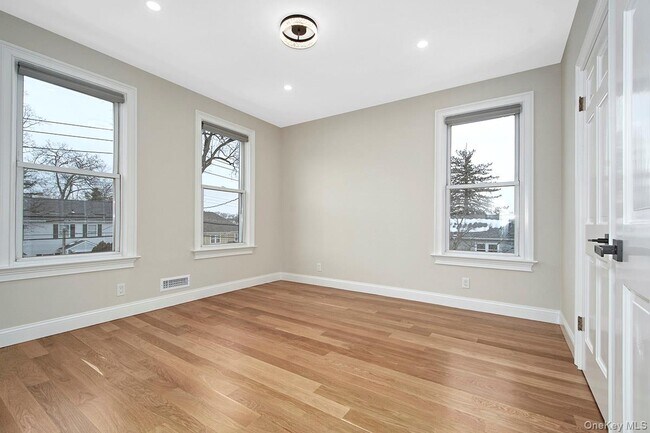 Building Photo - 145 Harrison Ave