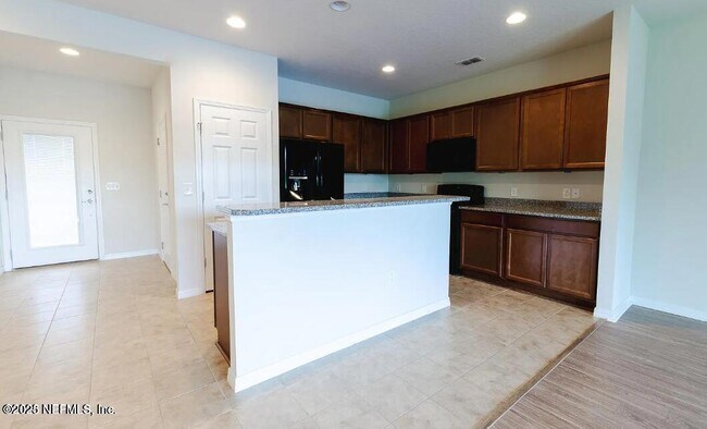 Building Photo - 7037 Berrybrook Dr