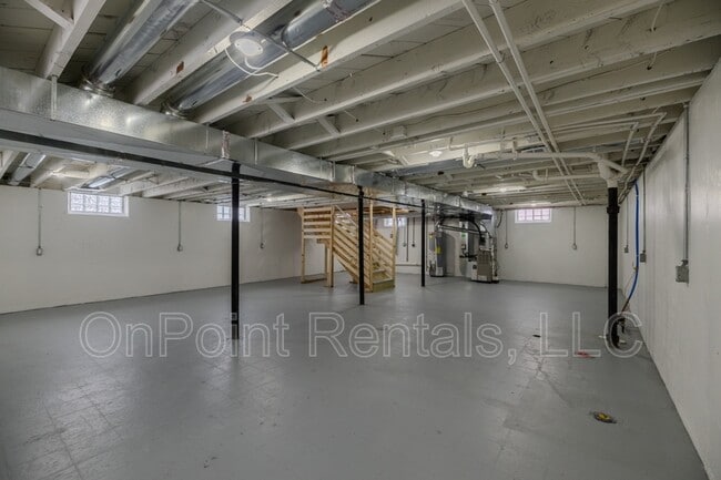 Building Photo - 12217 Columbia St