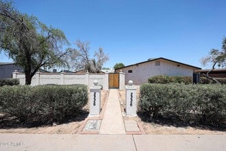 Building Photo - 2226 W Heatherbrae Dr