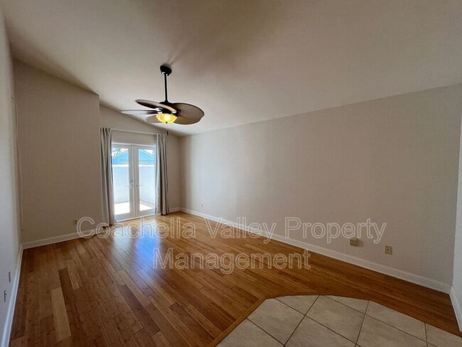 Building Photo - 43851 Vía Granada