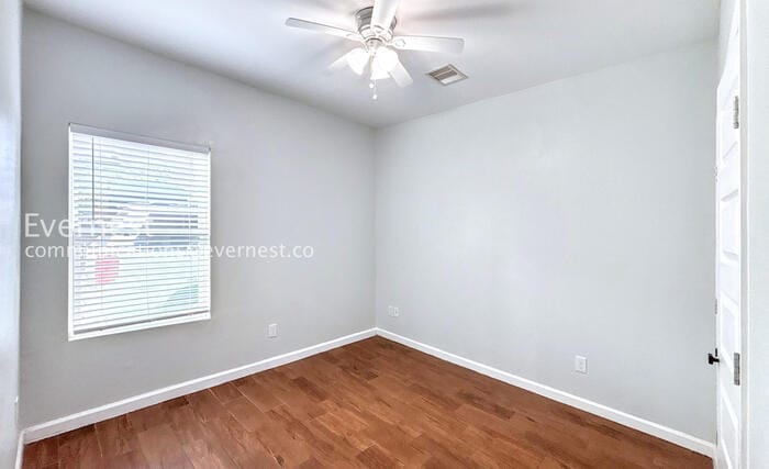 Building Photo - 6701 Paris St