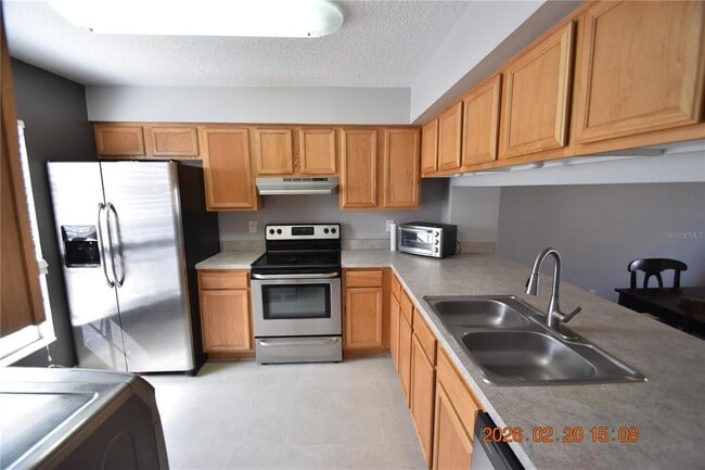 Building Photo - 5106 Sunridge Palms Dr