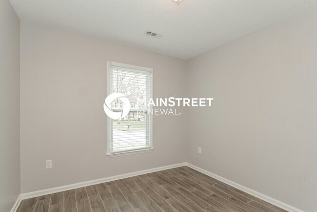 Building Photo - 3 Bedroom Pet-Friendly Home in CHARLOTTE, ...