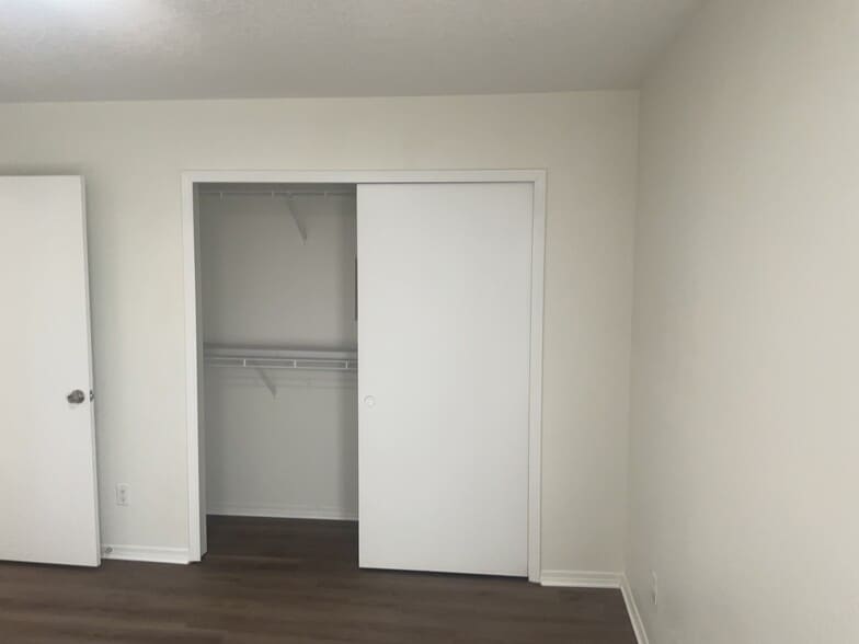 Building Photo - 1008 Desert Paintbrush Loop