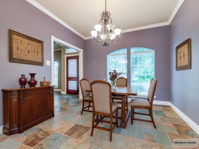 Building Photo - 1319 Park Wind Dr