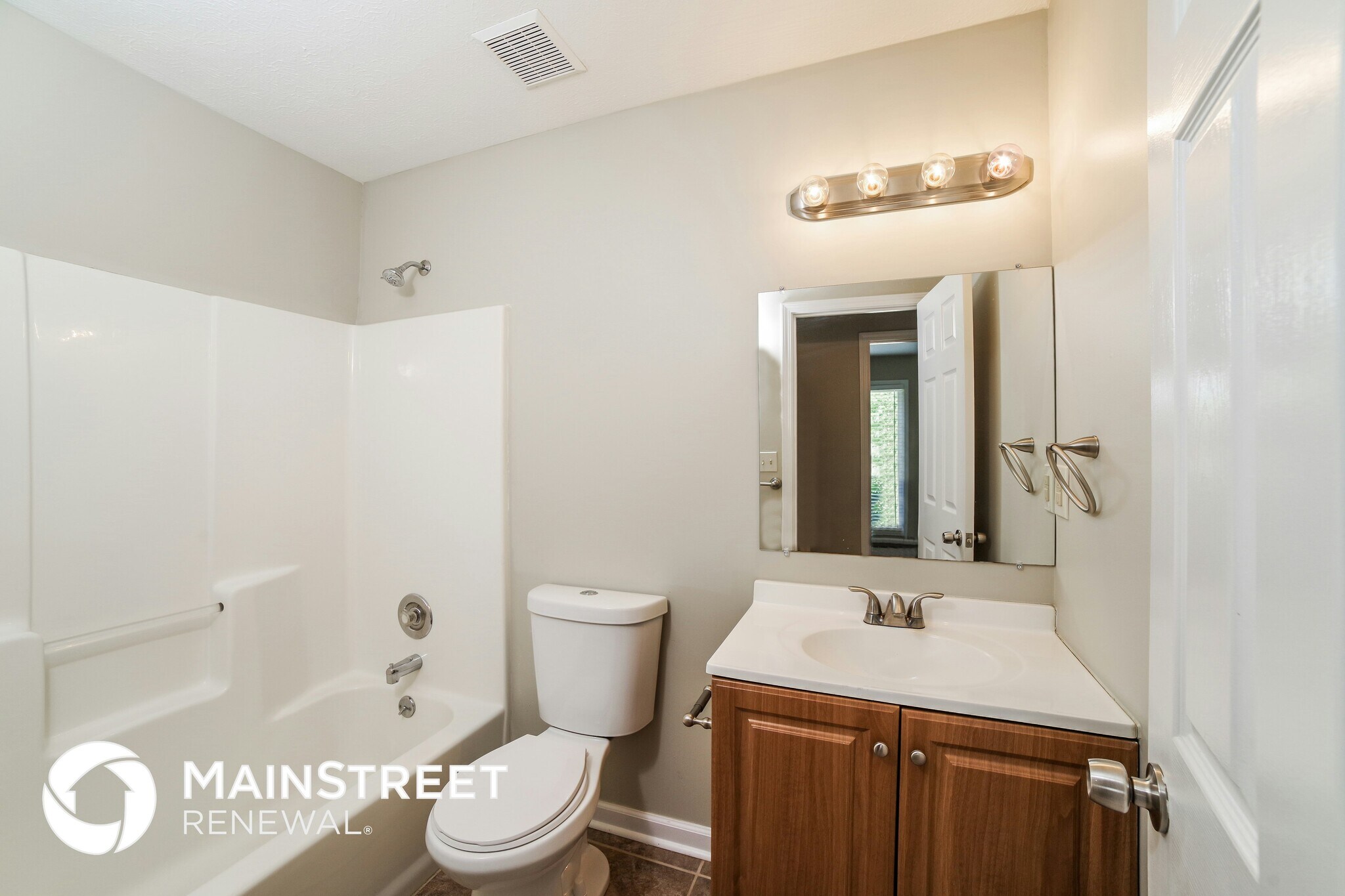 Building Photo - 4912 Simpson Dr