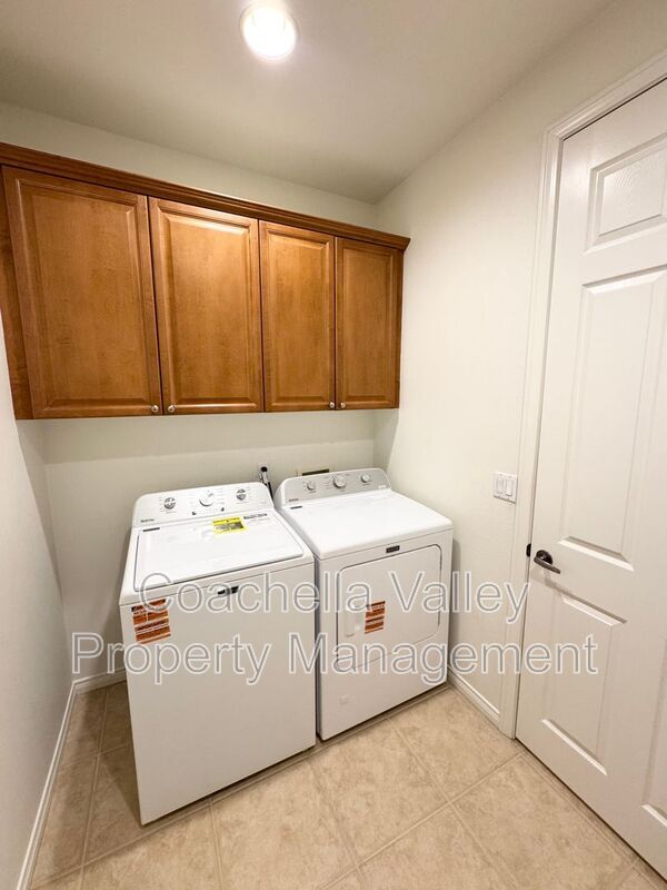 Building Photo - 179 Via Milano