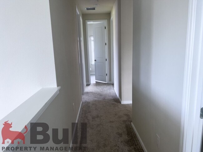 Building Photo - 6536 Barnstorm Wy