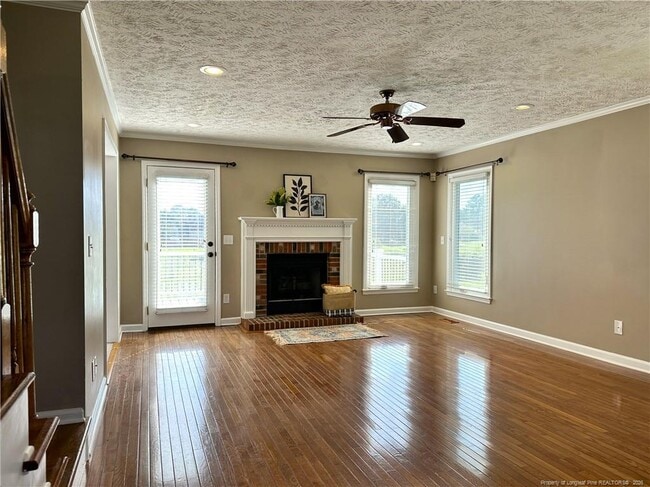 Building Photo - 6521 Ryefield Dr