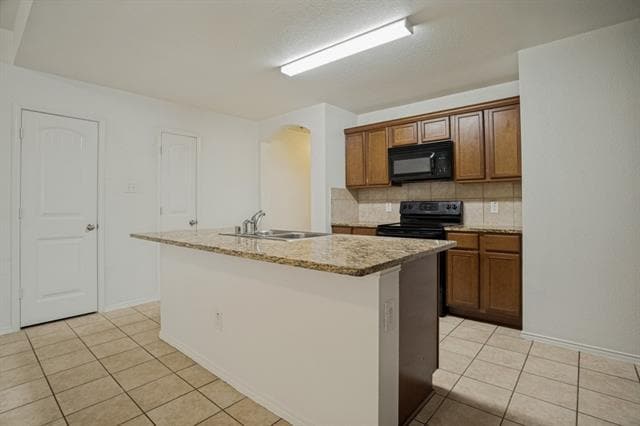 Building Photo - 1106 Nickel St