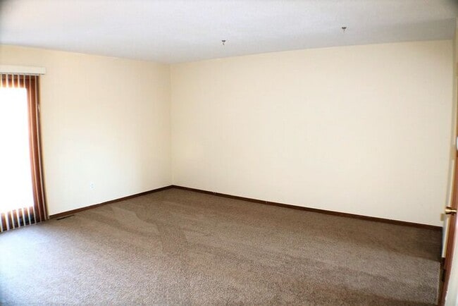 Building Photo - $1,475 | 2+ Bedroom, 1.5 Bathroom Multi Floor Town Home | No Pets | Available for July 1st, 2026 ...