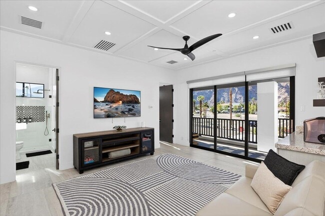 Building Photo - 51120 Avenida Navarro