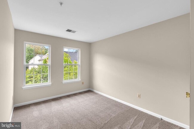 Building Photo - 1809 Spanish Oak Ln