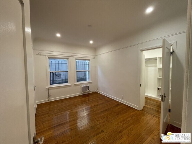 Building Photo - 739 Occidental Blvd