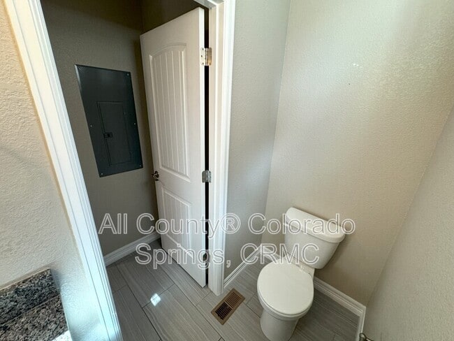 Building Photo - 763 Brambleberry Hts