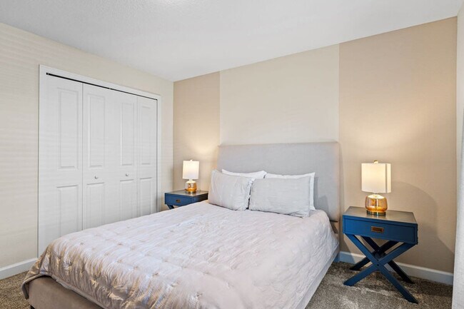 Building Photo - 1216 Challenge Dr