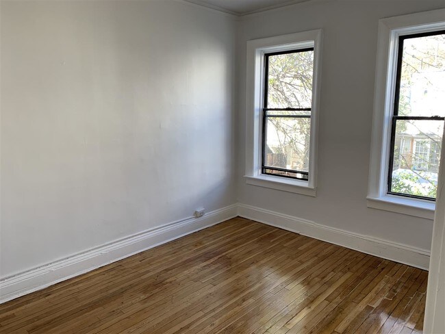 Building Photo - 23 Belvidere Ave