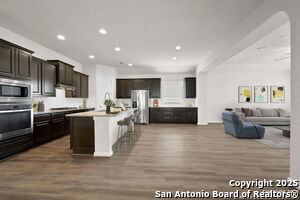 Building Photo - 6595 Mason Vly