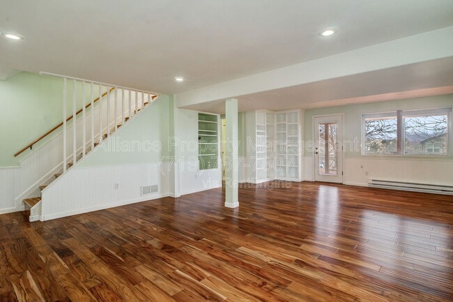 Building Photo - 6160 Bestview Way