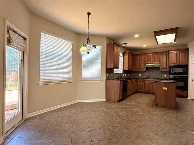 Building Photo - 11128 Sandstone Trail
