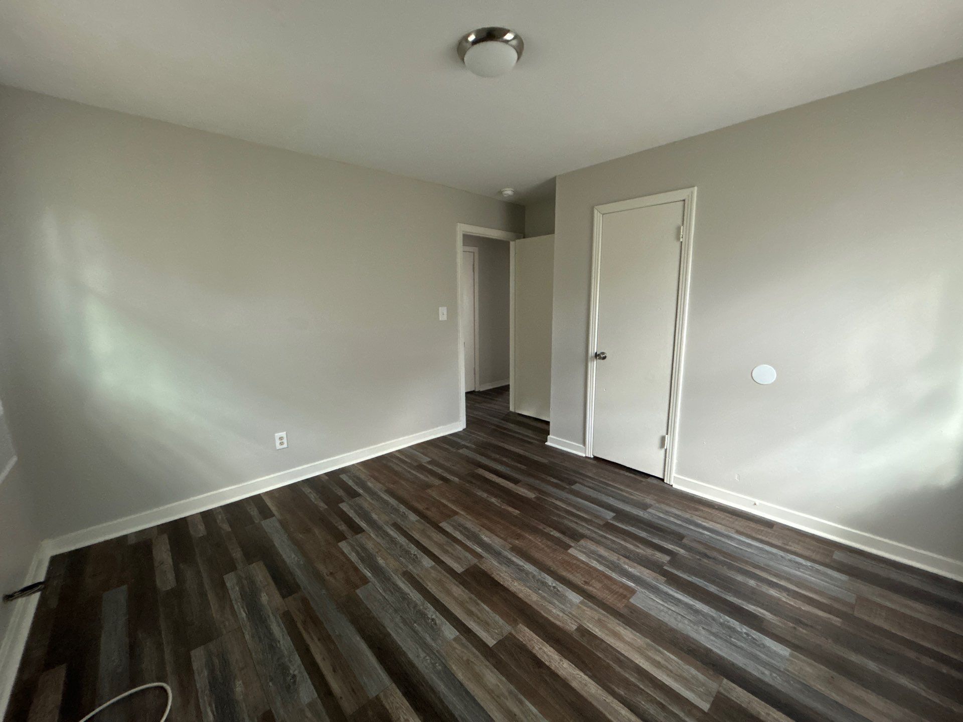 Building Photo - 55 Cloverdale St