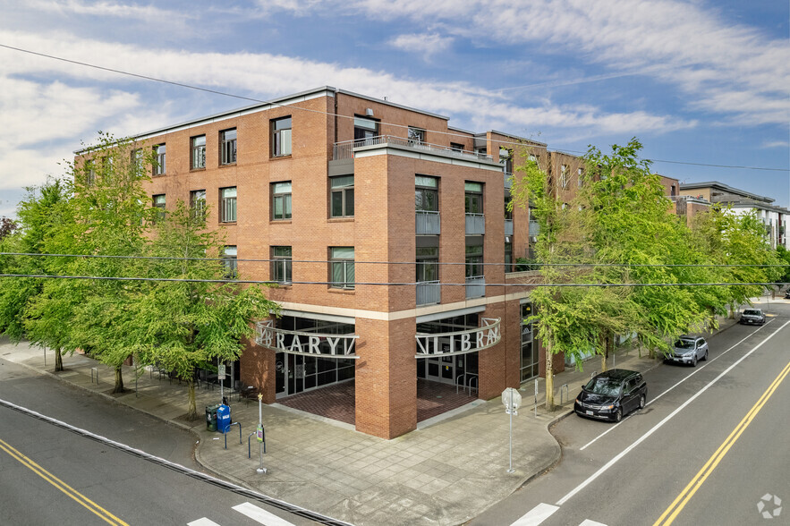 Building Photo - Bookmark Apartments