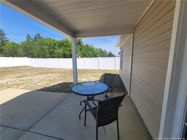 Building Photo - 3608 Crosswinds Dr