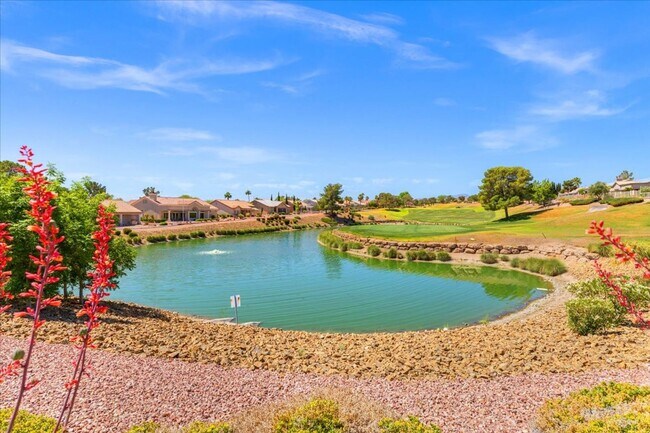 Building Photo - Renovated Single Story In Sun City Summerlin
