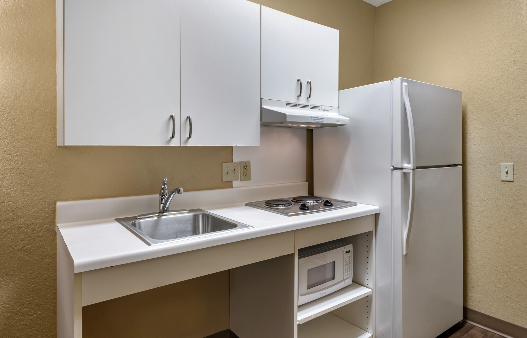 Building Photo - Furnished Studio-Orlando - Universal Studi...