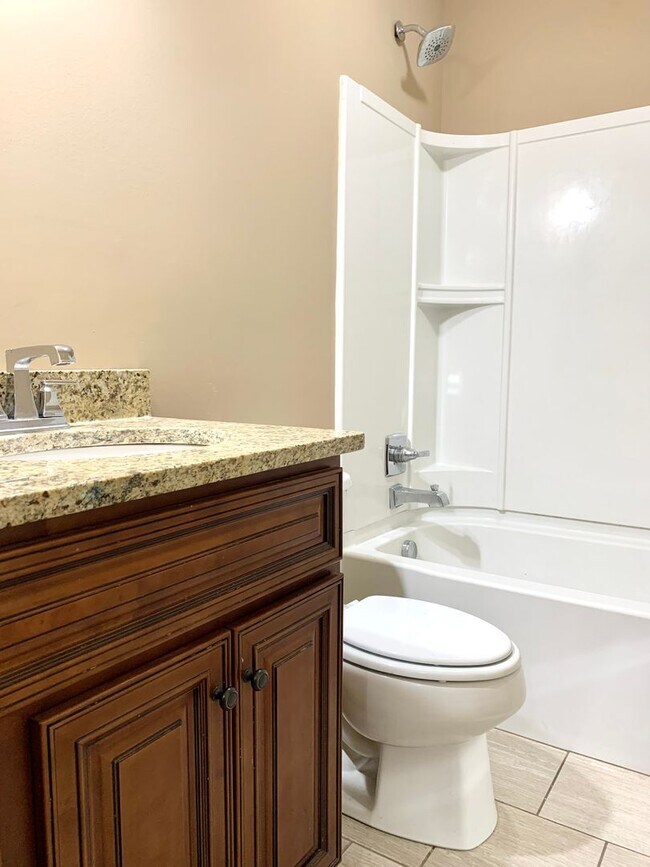 Building Photo - 1053 Quiver Ln