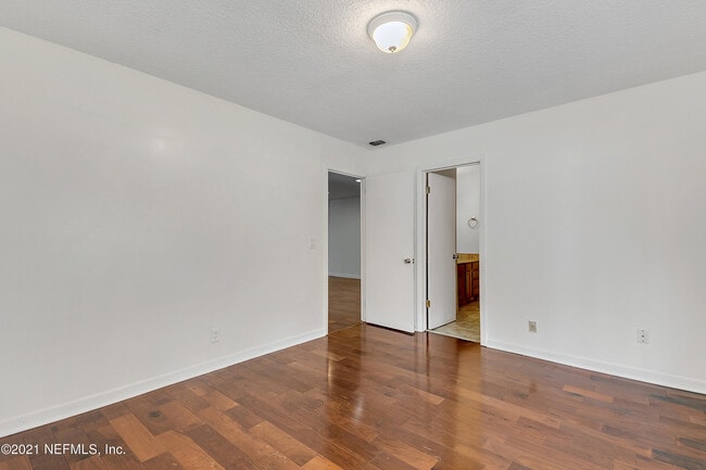 Building Photo - 10654 Casa Grande Dr