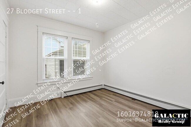 Building Photo - 27 Blodget St