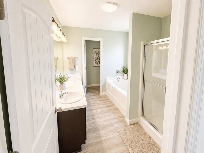 Building Photo - 8181 Sierra St