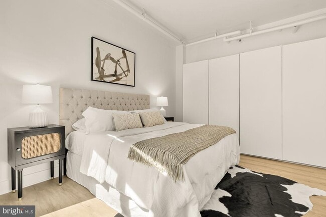 Building Photo - 1700 Kalorama Rd NW